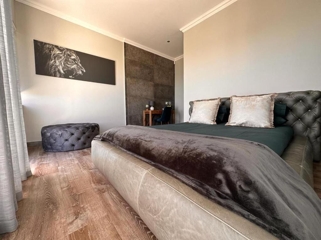 Luxury Home Located On Pinnacle Point Golf Estate Mossel Bay Exteriör bild