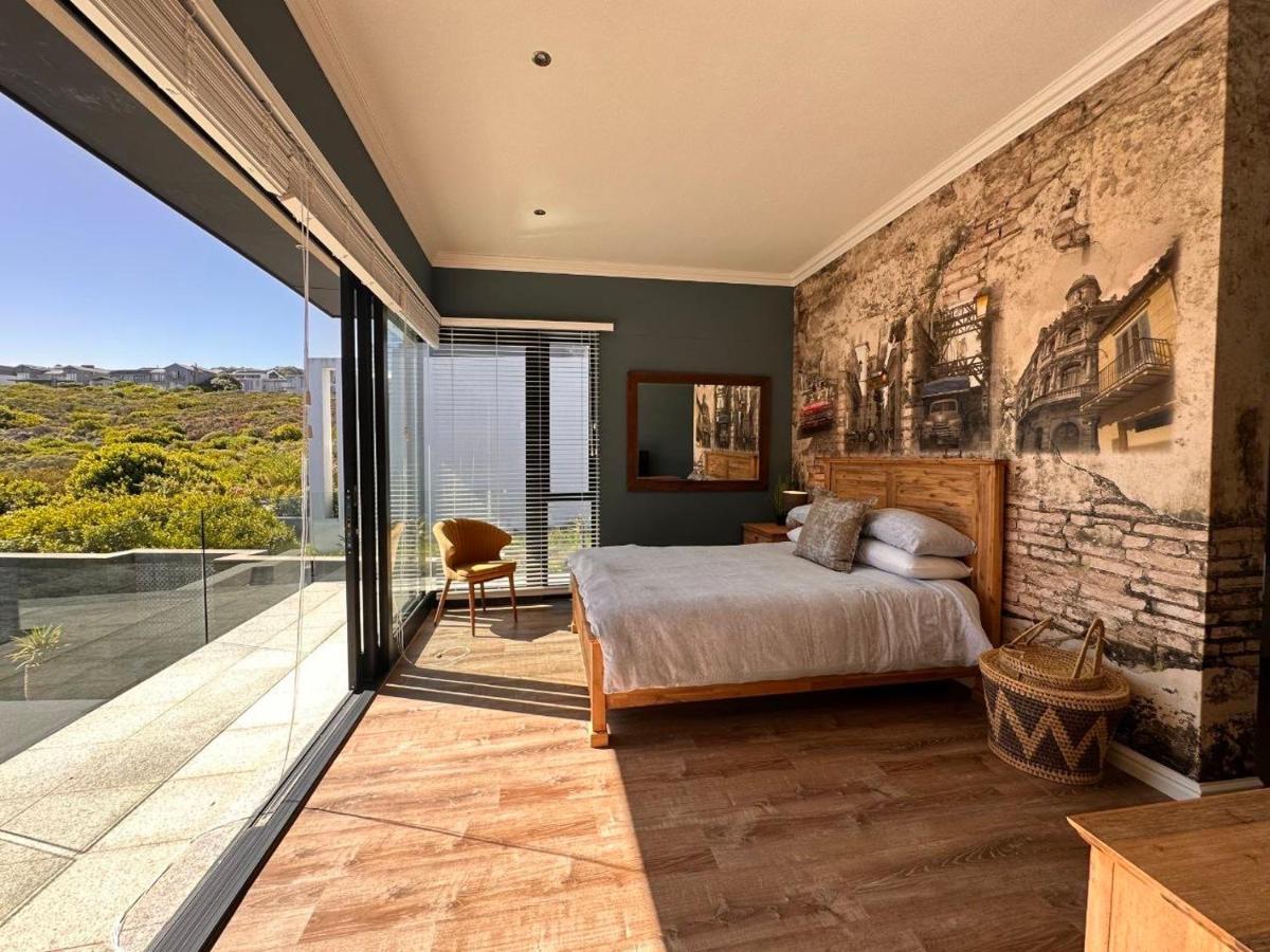 Luxury Home Located On Pinnacle Point Golf Estate Mossel Bay Exteriör bild